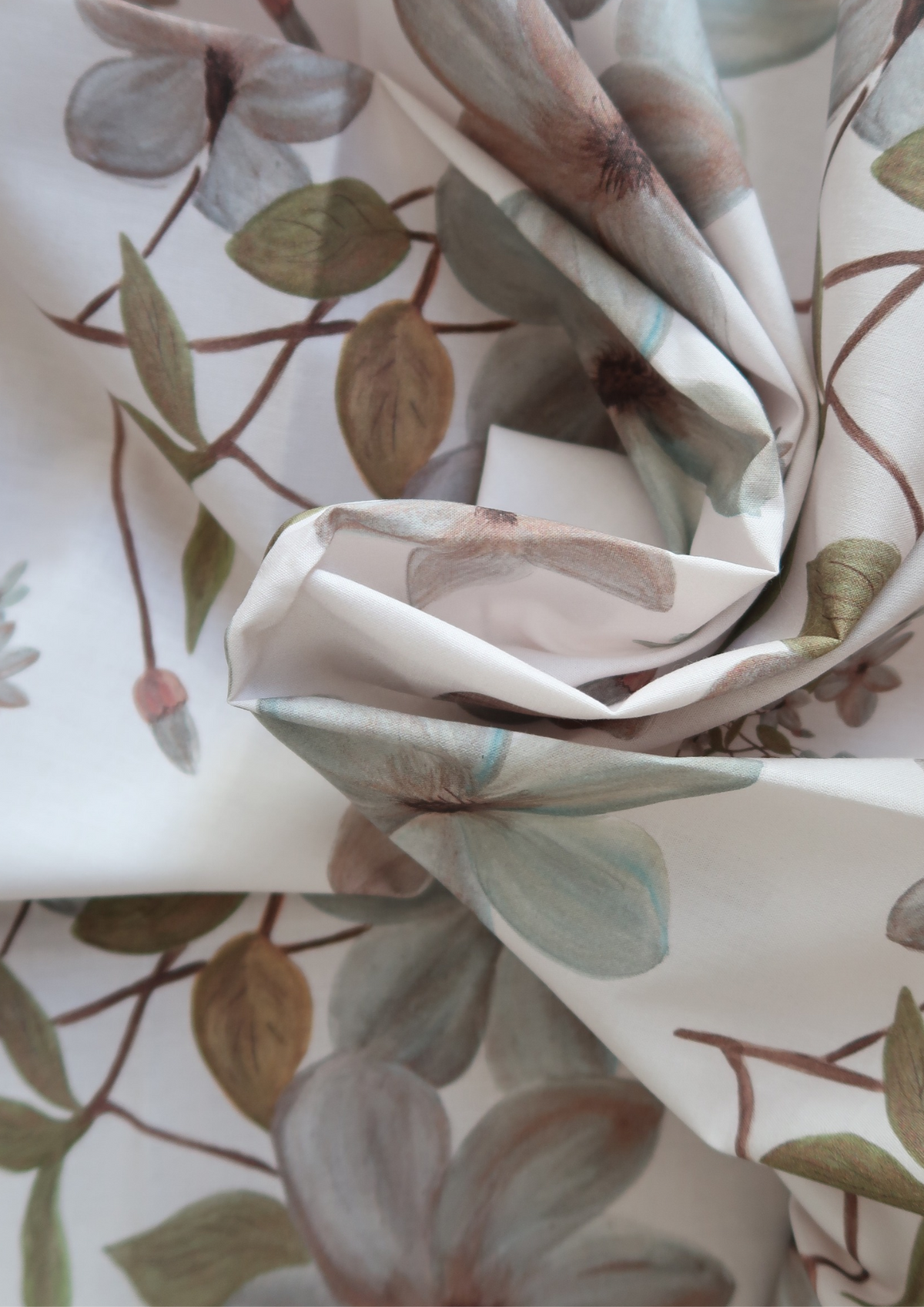 Tissu coton Fleurs Bleues