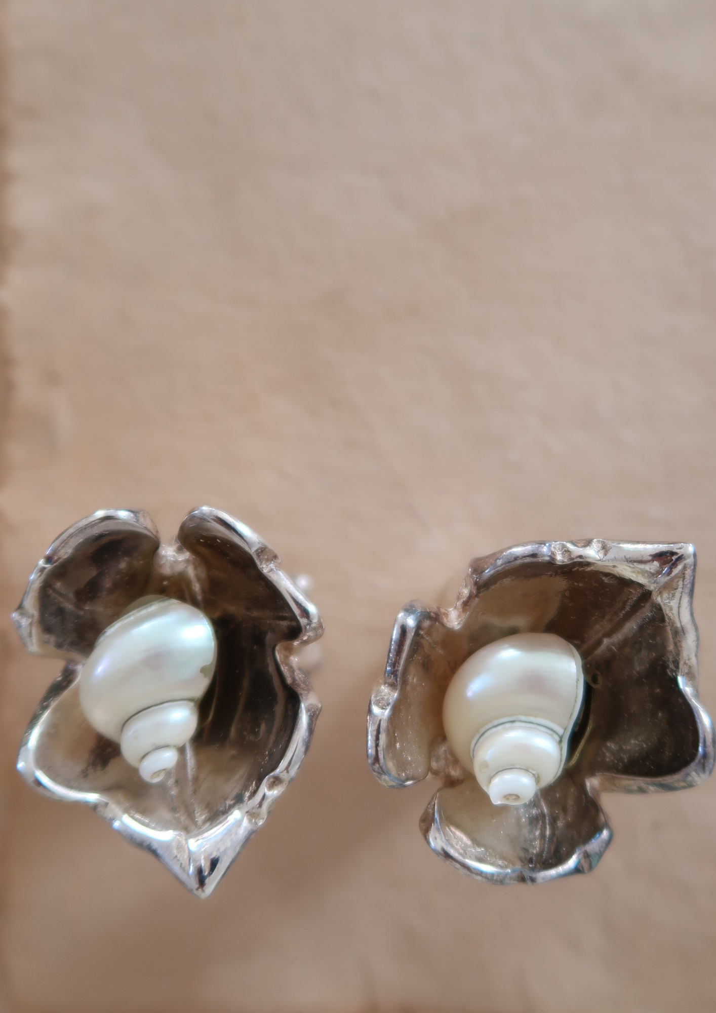 Objet ancien feuille de vigne en métal argenté