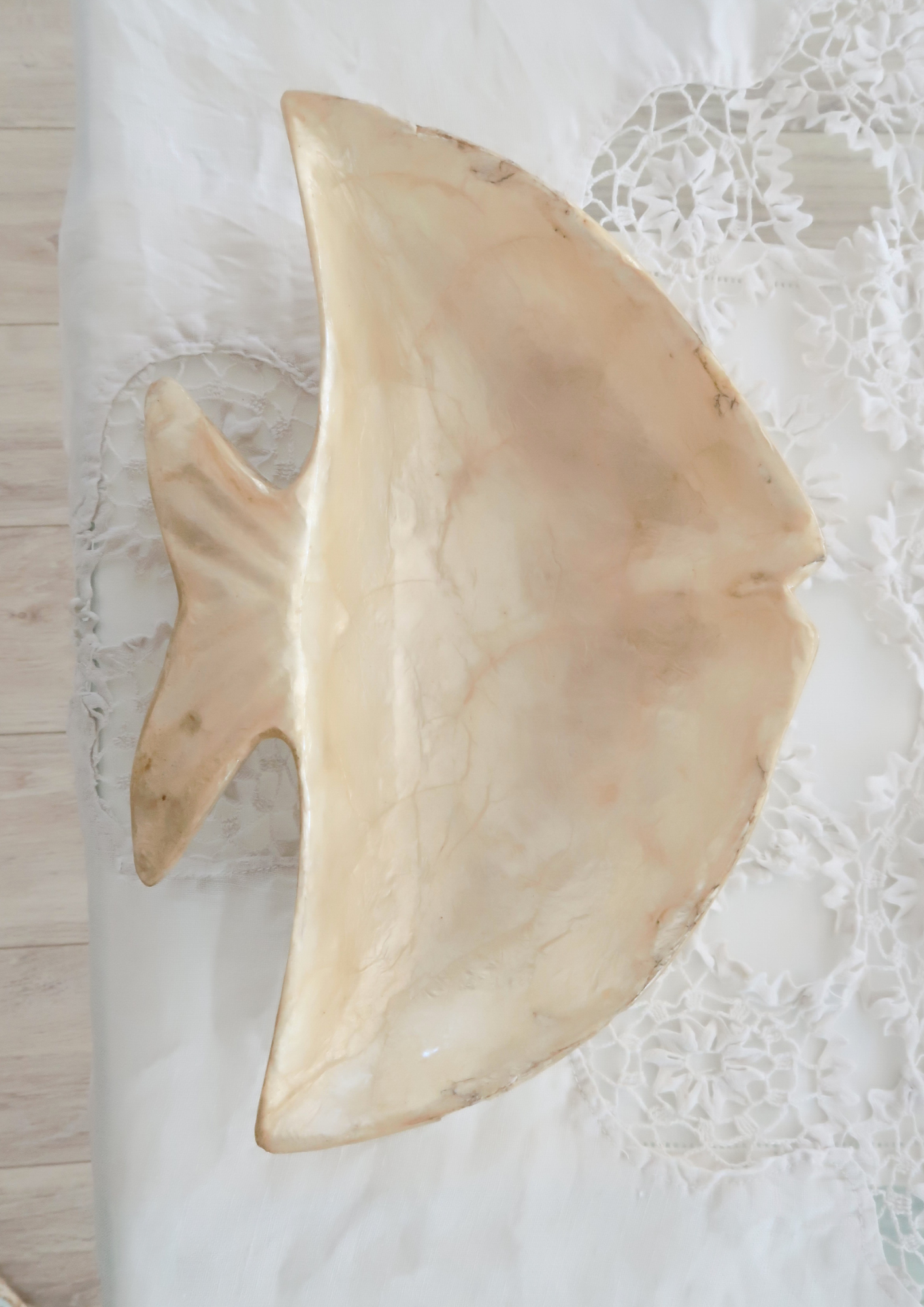 Plat à bijoux vintage poisson coquillage et nacre