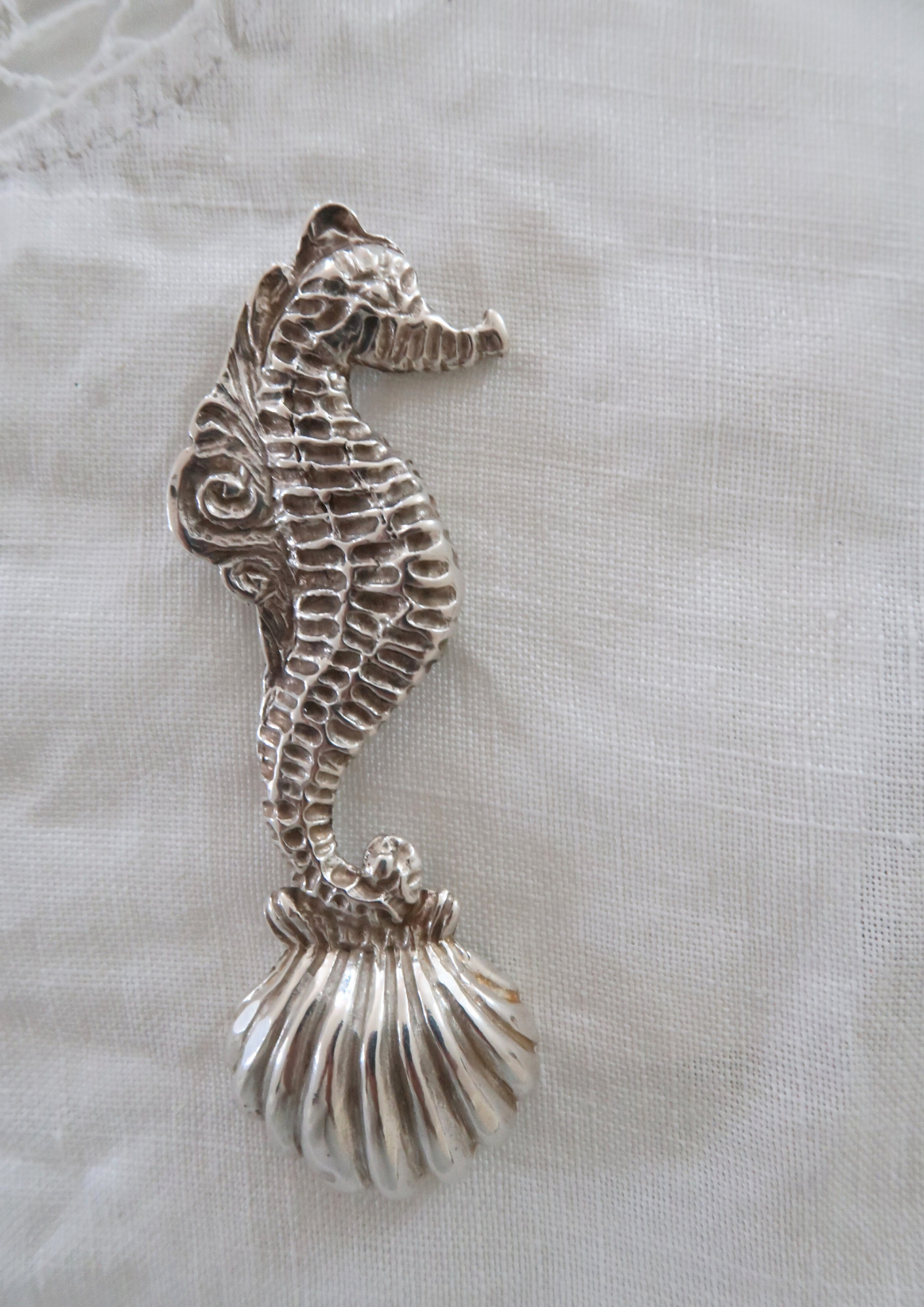 Ancienne petite cuillère en argent Hippocampe