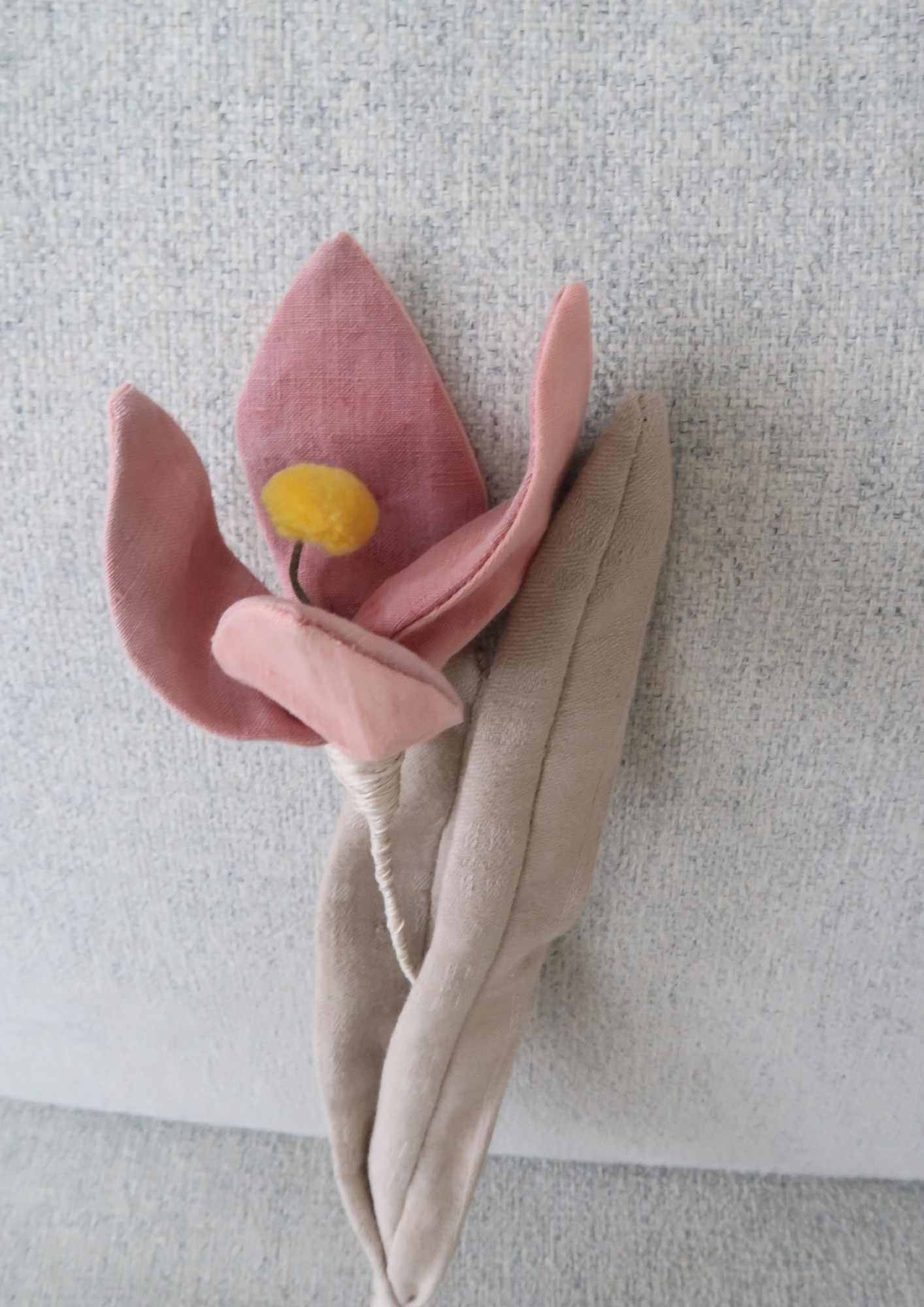 Tulipe à quatre pétales vieux rose