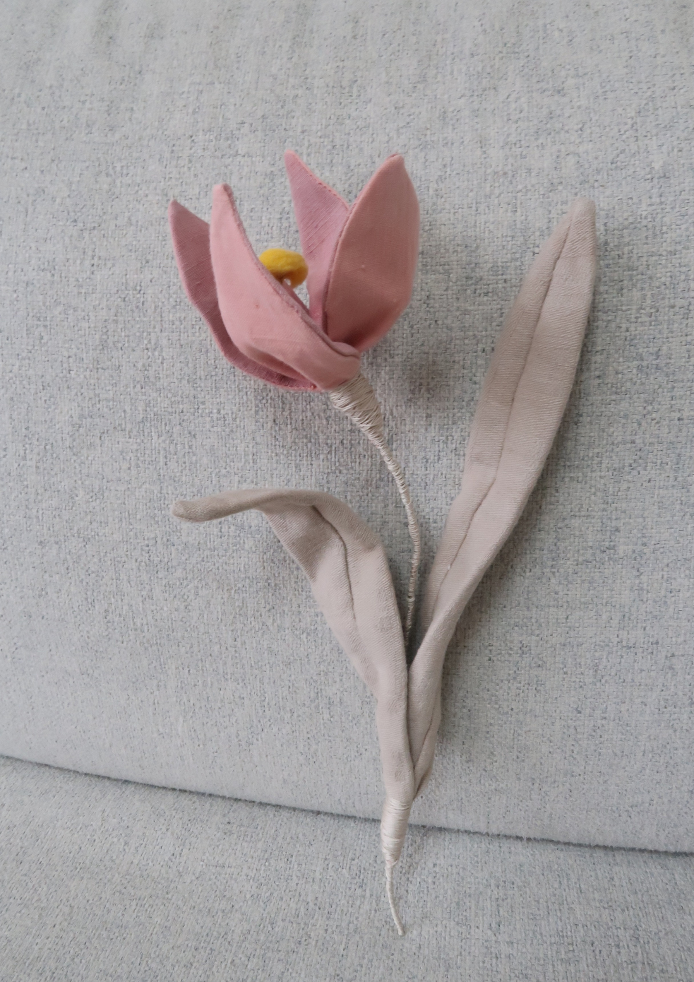 Tulipe à quatre pétales vieux rose