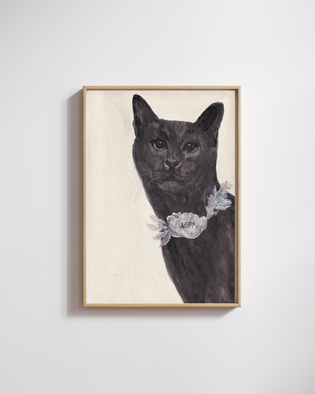 Chat noir et sa couronne de pavots