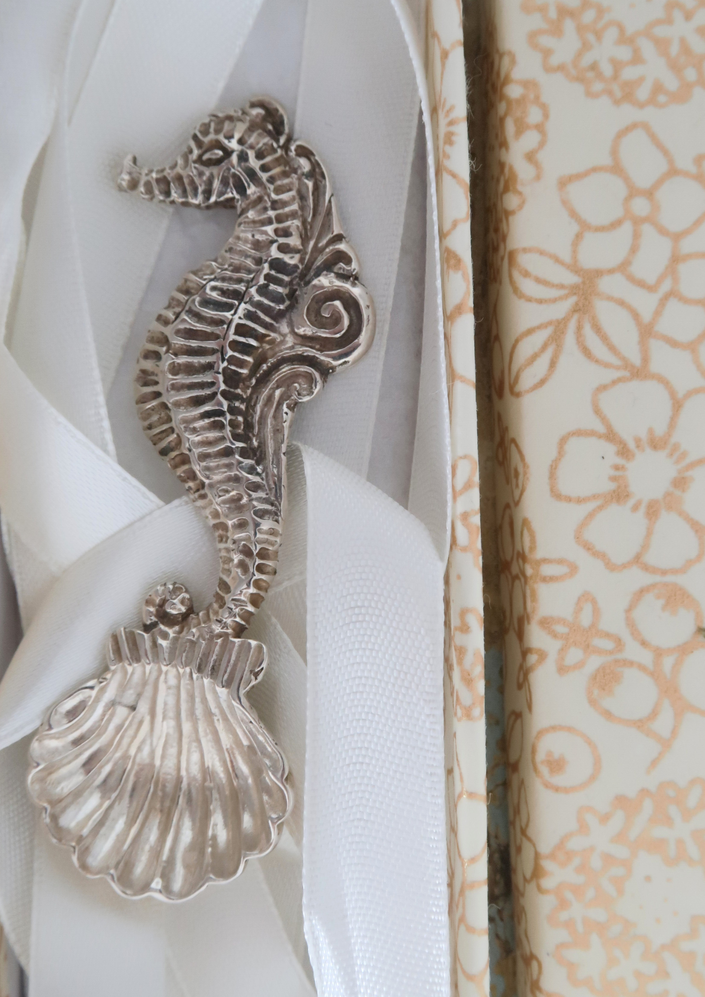 Ancienne petite cuillère en argent Hippocampe