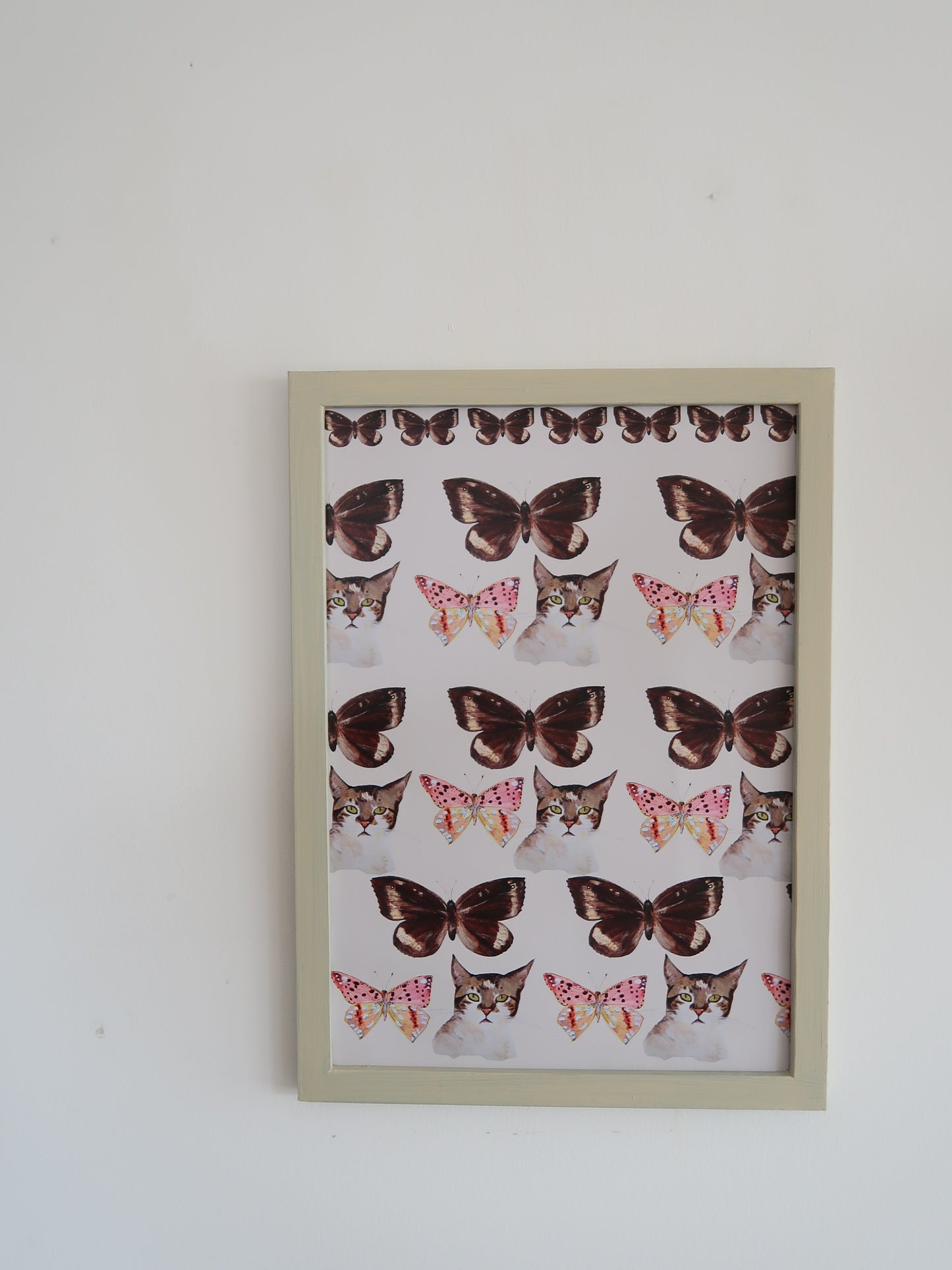 Affiche illustrée à motifs chat & papillon- Format A4
