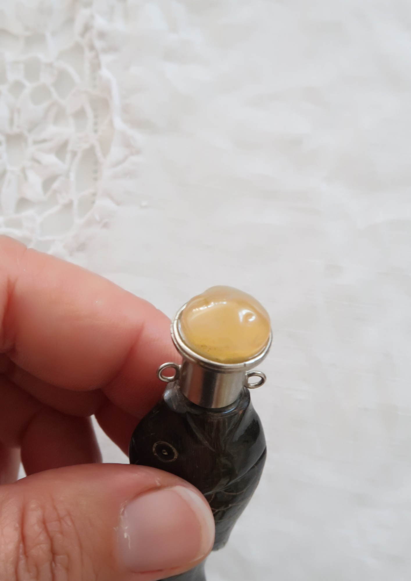 Ancien flacon de parfum Poisson