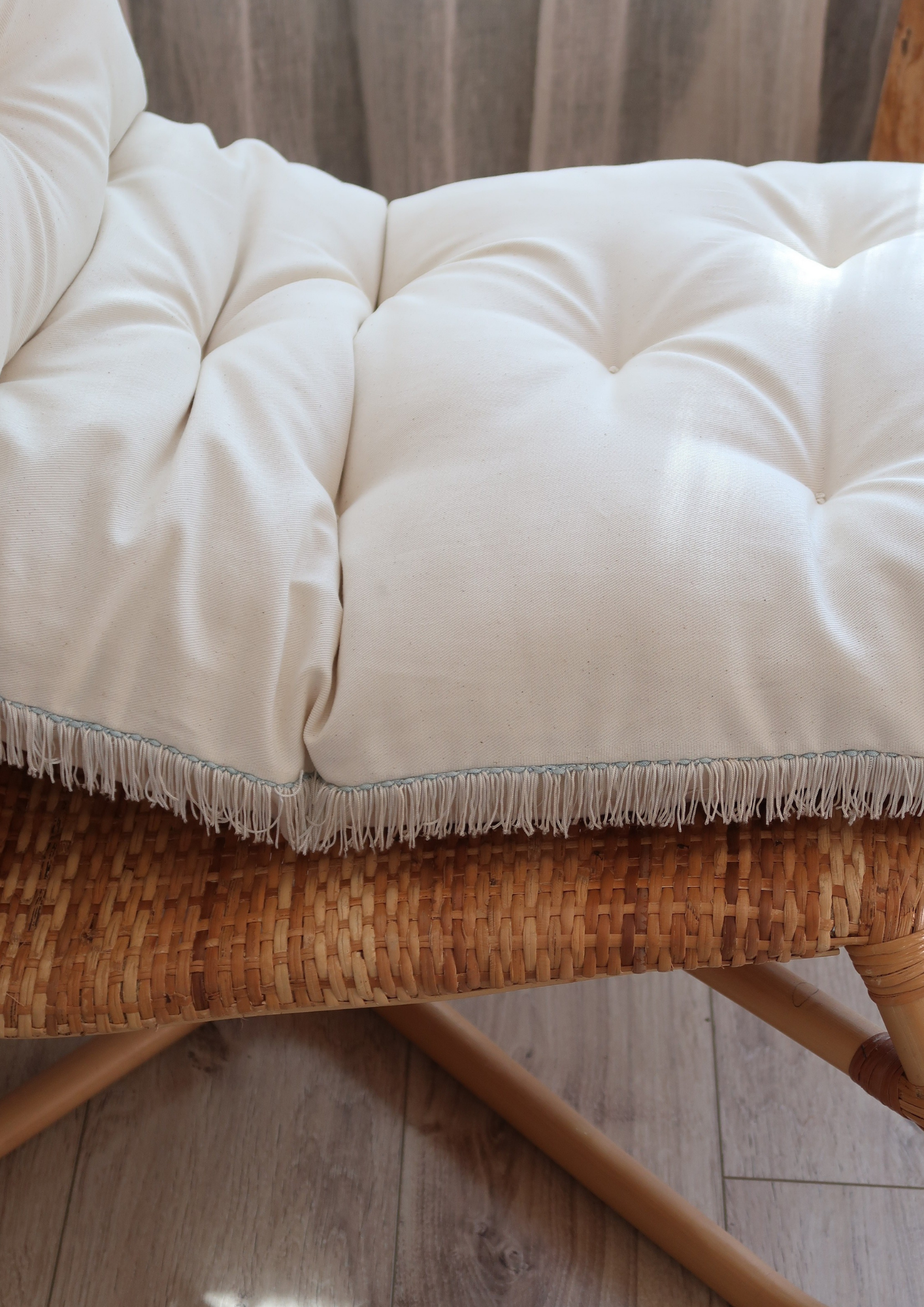 Grand coussin capitonné naturel 1m05